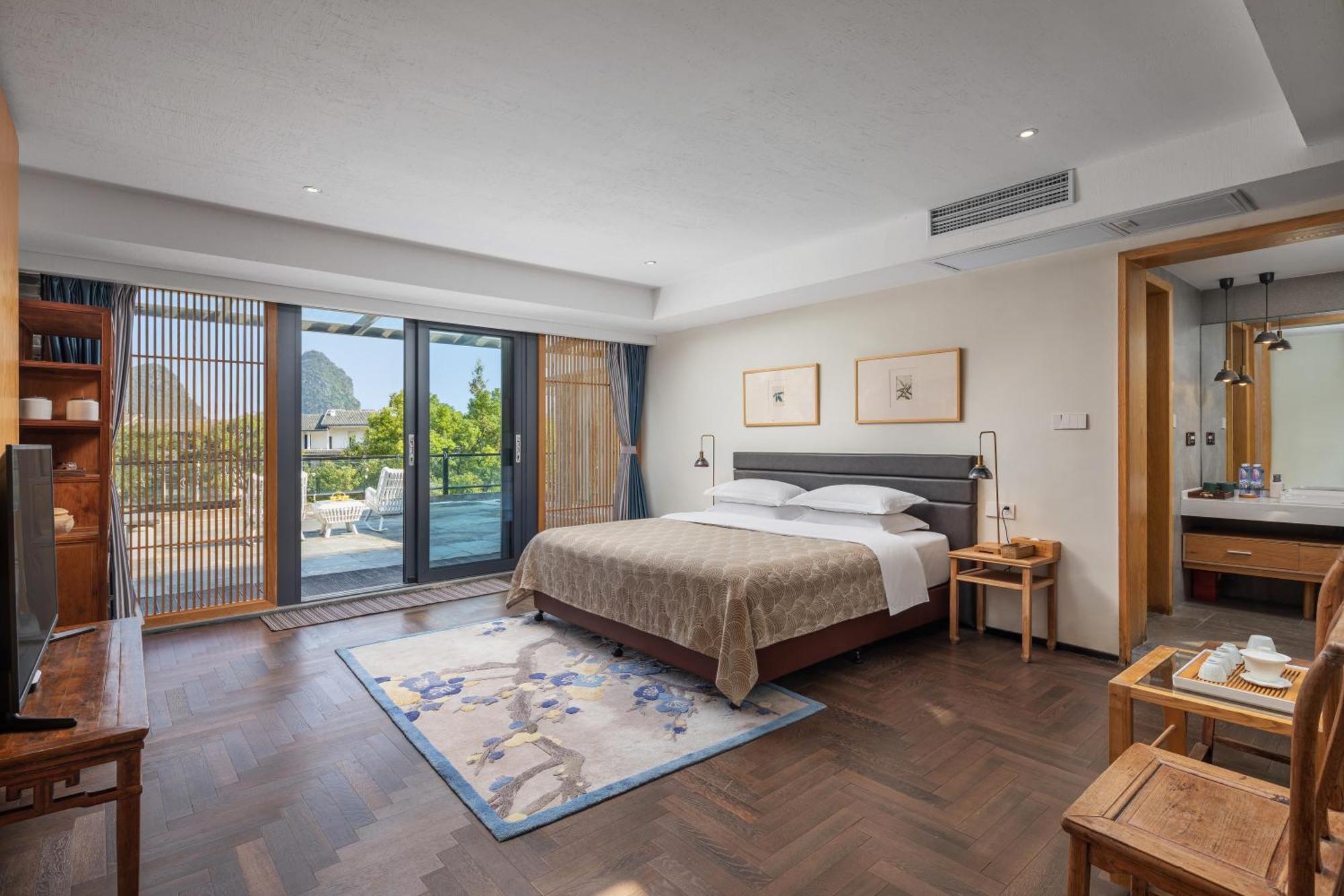 Guilin Heshe Lakeside Resort-Free Pick Up Service Stay Two Nights المظهر الخارجي الصورة