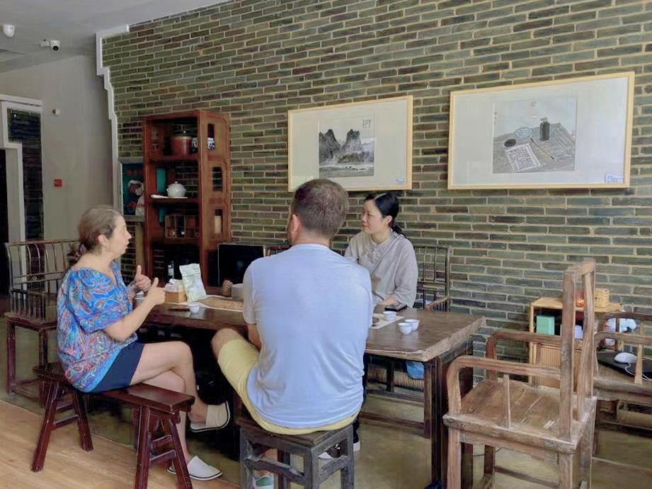 Guilin Heshe Lakeside Resort-Free Pick Up Service Stay Two Nights المظهر الخارجي الصورة